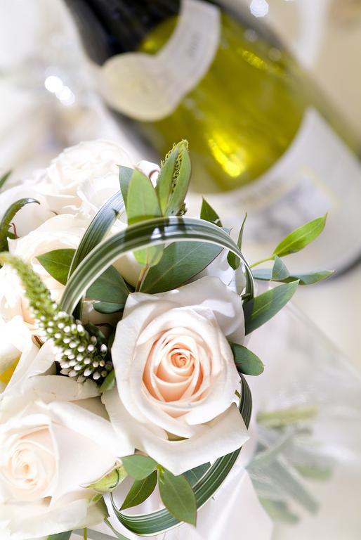 Longlands Inn & Cottages Carnforth Exterior photo Wedding rings